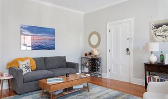 109 Church St 3, Newport, RI 02840