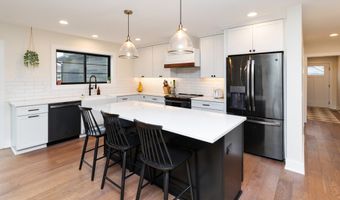 3503 SE 20th St, Ankeny, IA 50021