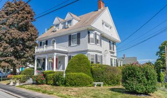 1055 Washington St, Bath, ME 04530