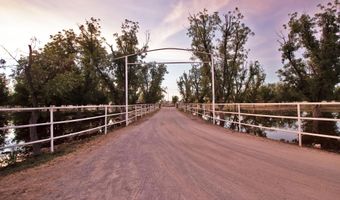 7003 McNutt Rd, Anthony, NM 88021