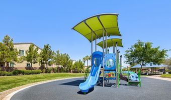 8964 Willow Break Ave, Las Vegas, NV 89148