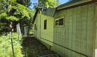 6780 Macey Ln, Alpena, MI 49707