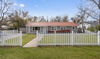 534 Saint John St, Bay St. Louis, MS 39520