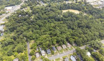 587 Robert Henry, Macon, GA 31206