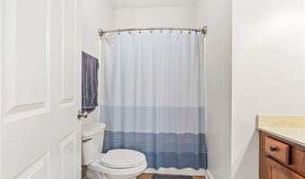 607 W GLENN Ave 103, Auburn, AL 36832