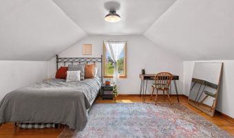 1317 DIVISION St, Algoma, WI 54201