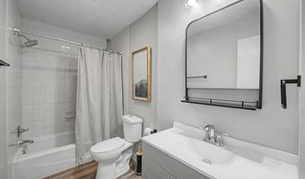 412 25th Ave SW, Altoona, IA 50009