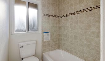 11312 Dan Dr, Armona, CA 93202
