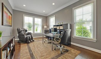 23825 WEATHERVANE Pl, Ashburn, VA 20148