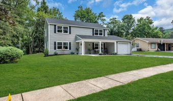 8 Imperia Pl, Aberdeen, NJ 07747