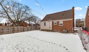 9804 Hubert Ave, Allen Park, MI 48101