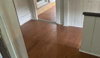 6 Henry St, Amsterdam, NY 12010