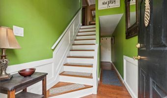 22 Duchess Ave, North Middletown, NJ 07748