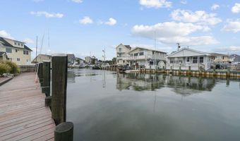 257 Sandlewood Dr, Bayville, NJ 08721