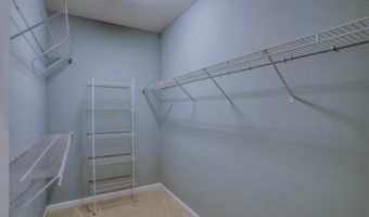 21 STARFIRE Ct, Dover, DE 19901