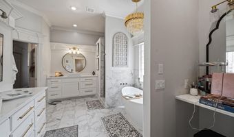 6216 WESTMINSTER Dr, Benton, AR 72019
