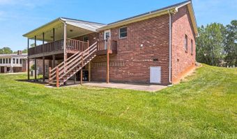 419 Holly Hills Dr, Altavista, VA 24517