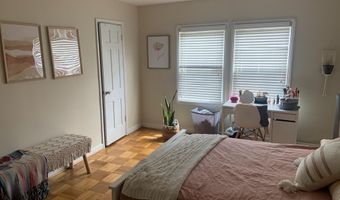 732 N OAKLAND St, Arlington, VA 22203