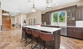3 Buckingham Rd, Bayonne, NJ 07035