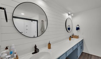 2345 W SHAWNEE Dr, Chandler, AZ 85224