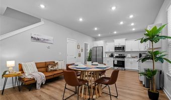 43 Saint Austell Dr, Bella Vista, AR 72714