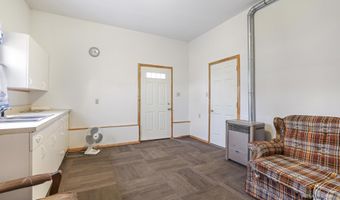 28572 Hyde Ave, Bruneau, ID 83604