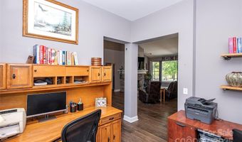 340 Hound Hollow Rd, Camden, SC 29020