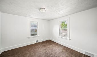 853 Fried St, Akron, OH 44320