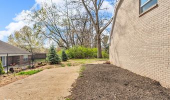 7845 Bluff Rd, Indianapolis, IN 46217
