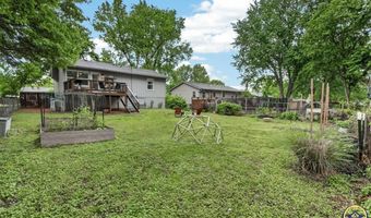211 W 4th St, Auburn, KS 66402
