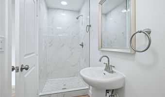 300 E 25th, Los Angeles, CA 90011