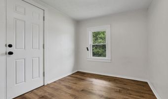 2365 N Stelzer Rd, Columbus, OH 43219