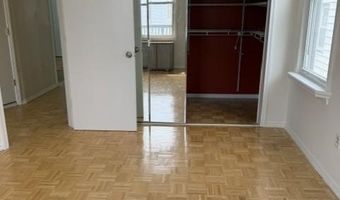30 NEWARK BAY Ct #2, Bayonne, NJ 07002
