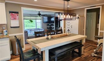 190 Capron Farm Dr, Warwick, RI 02886