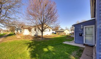209 4th St SE, Altoona, IA 50009