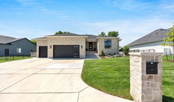 1605 N Lakeside Dr, Andover, KS 67002