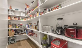 6482 Crown Cres, Ammon, ID 83406