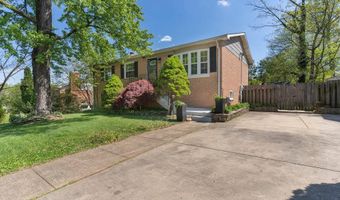 4839 KEMPAIR Dr, Woodbridge, VA 22193