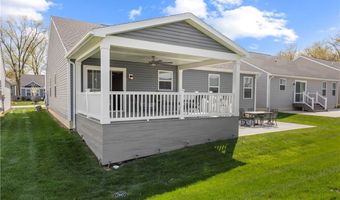 160 Eagle Cir, Amherst, OH 44001