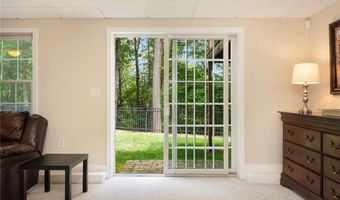 4 Morning Star Ct, Lincoln, RI 02865