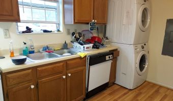15 S Shafer St 1802, Athens, OH 45701