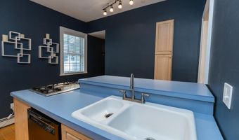 10 Ten Broeck Pl, Albany, NY 12210