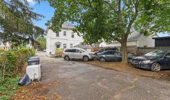 9 Southern St, Cranston, RI 02920