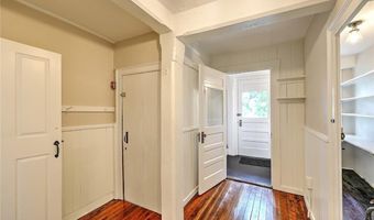 1147 Great Rd, Lincoln, RI 02865