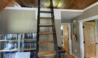 131 Lazy Bear Trl, Andrews, NC 28901