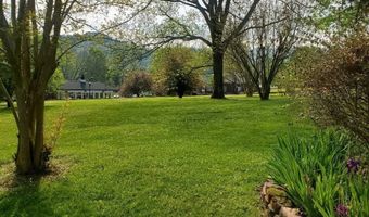 53 Teas St, Andrews, NC 28901