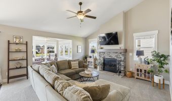 10691 Poppy Ln, Allendale, MI 49401