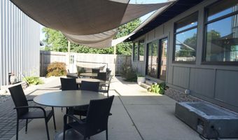 6064 Linfield Ave SE, Alto, MI 49302