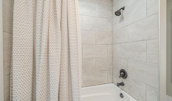 127 SYCAMORE St, Adamsville, TN 38310