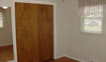 912 NE 10th Ave, Aberdeen, SD 57401